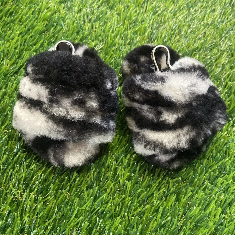 Ugg Slipper Infant Size 2/3 Black Fluff Yeah Slides EUC